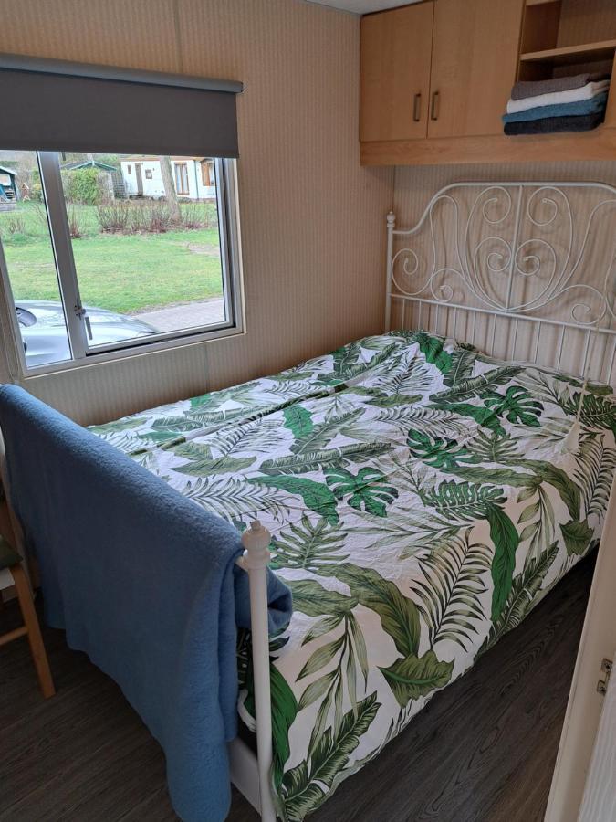 Chalet 15 "De Tien Heugten" Vakantiepark Schoonloo Εξωτερικό φωτογραφία